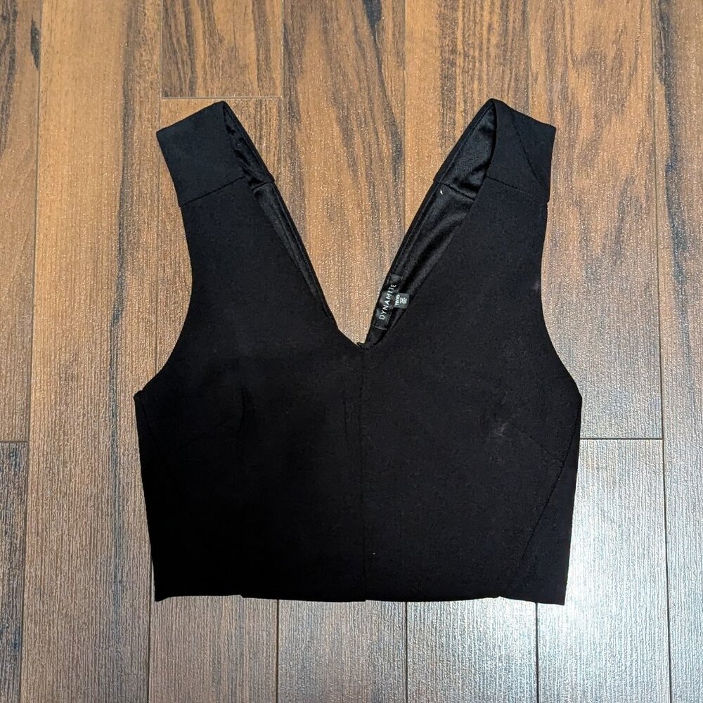 Dynamite crop top size XS